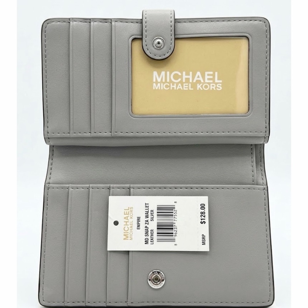 Michael Kors Metallic Silver and Cream Shoulder Bag with matching wallet - Picture 3 of 5